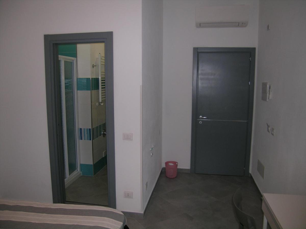 Camera Con Bagno Privato Candida La Spezia Exterior photo